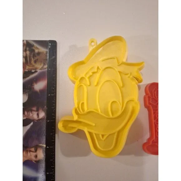 Disney Donald Duck & Goofy Plastic Cookie Cutters Vintage 3 Lot Head Face - Picture 7 of 9